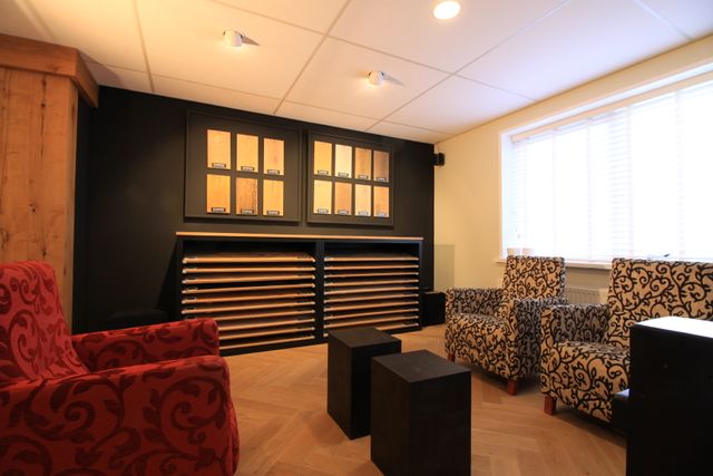 Parketvloeren showroom Cinzento Custom Made.